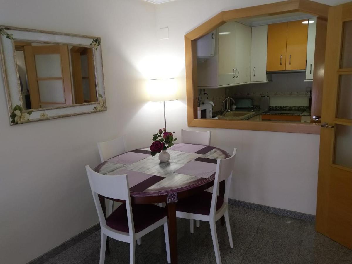 Sant Pere 139 Apartments Ел Кампело Екстериор снимка