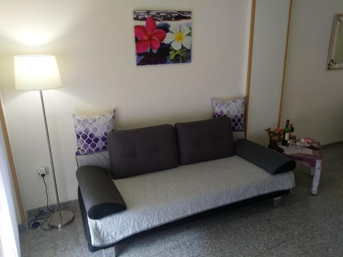 Sant Pere 139 Apartments Ел Кампело Екстериор снимка