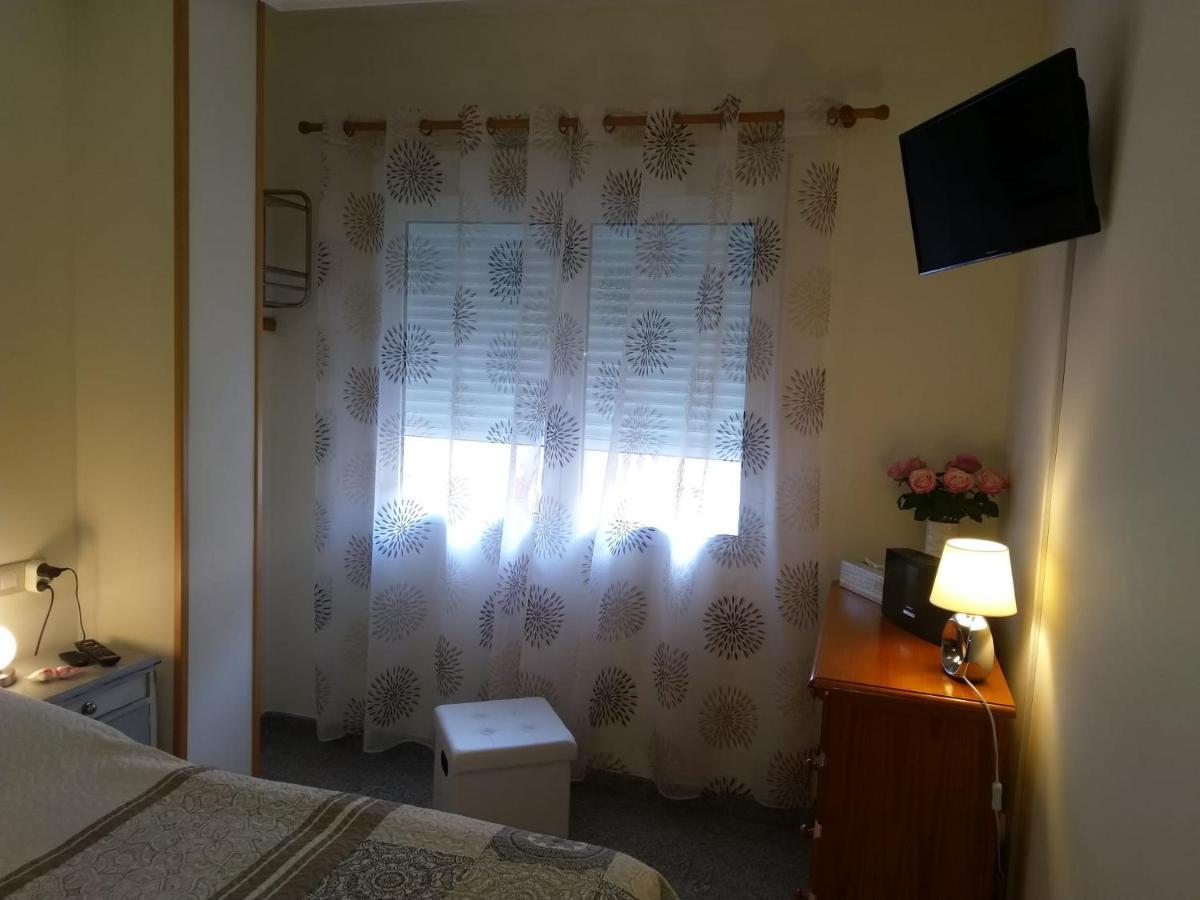 Sant Pere 139 Apartments Ел Кампело Екстериор снимка