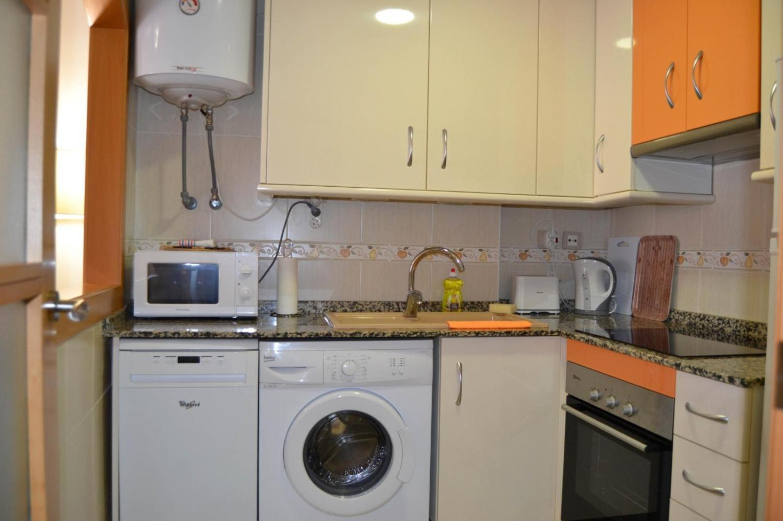 Sant Pere 139 Apartments Ел Кампело Екстериор снимка