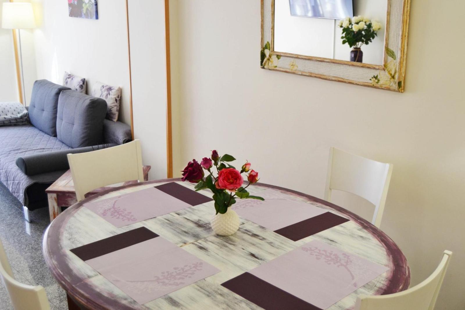 Sant Pere 139 Apartments Ел Кампело Екстериор снимка